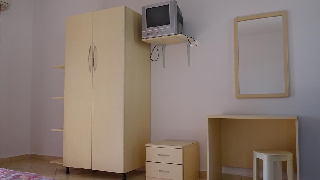 Residence Jazoj Vlorë Eksteriør billede