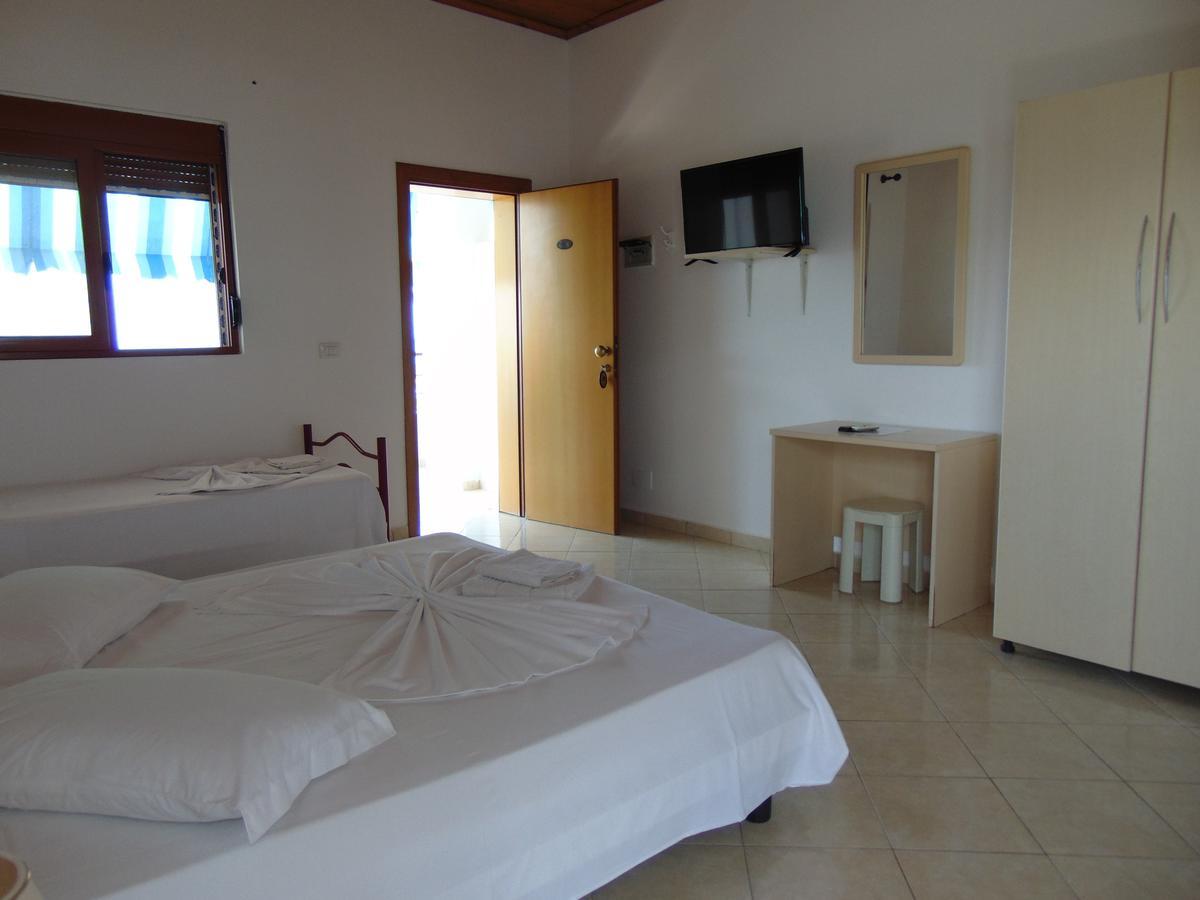 Residence Jazoj Vlorë Eksteriør billede