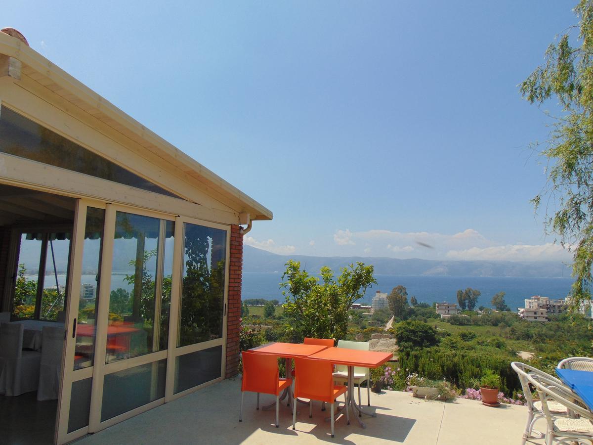 Residence Jazoj Vlorë Eksteriør billede